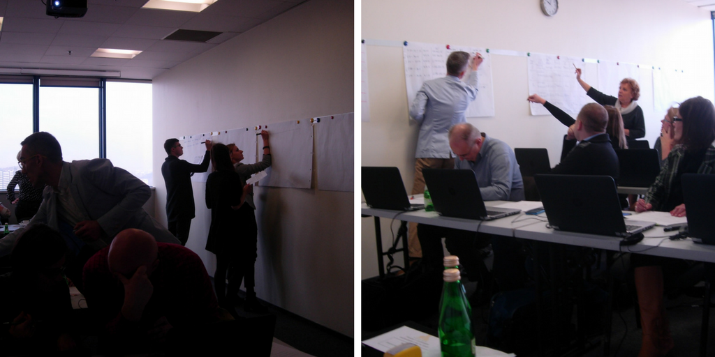 Na zdjęciu uczestnicy warsztat&oacute;w przy komputerach 